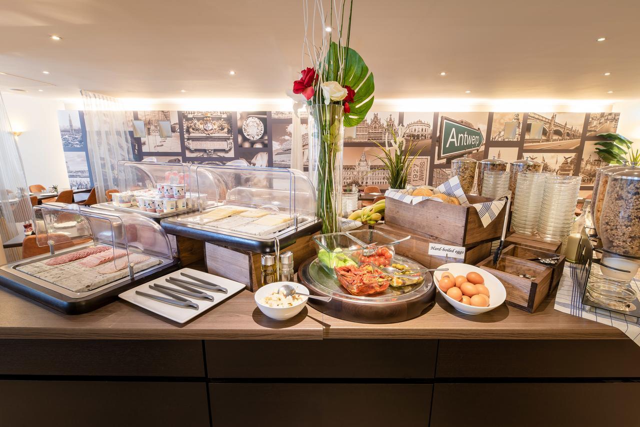 Astoria Hotel 3*